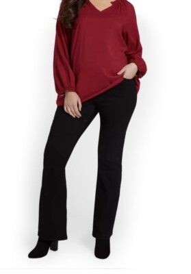 NWT Size 18 New York & Company Barely Bootcut Black Maternity Jeans