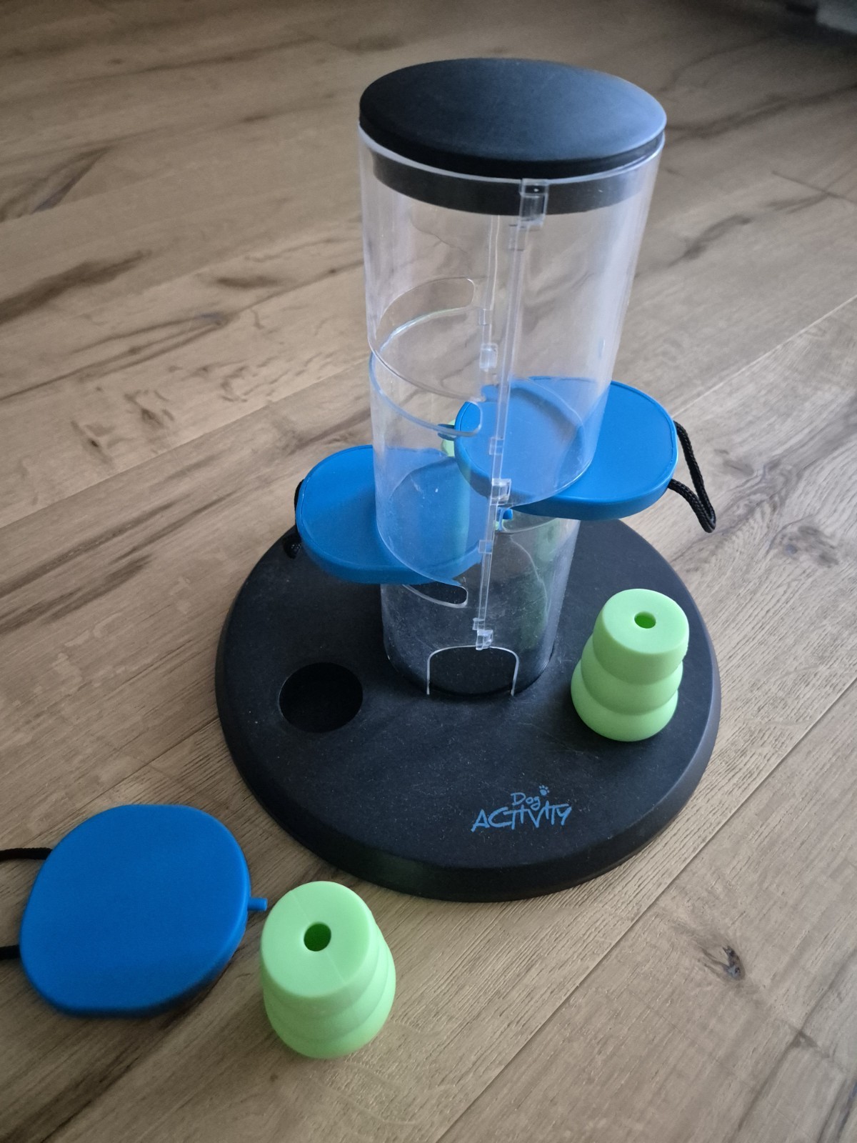 TRIXIE Hunde Intelligenzspielzeug Leckerli-Spender Kunststoff schwarz/blau