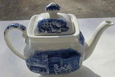 💠 Staffordshire Liberty Blue Teapot - Minutemen Scene