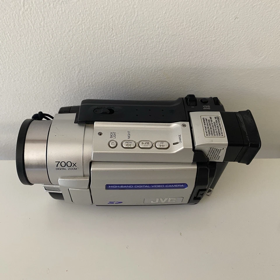 JVC GR-DVL520EA Camcorder Digital Video Camera With Battery And Charger - Image 3 of 4