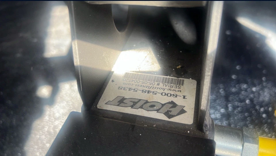 Hoist Olympic Bench HF-5170 with Powertec Preacher Curl Attachment Included - Image 4 of 4