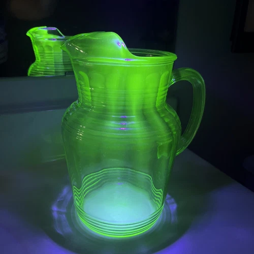 Vintage Uranium Green Depression Glass Ribbed Pitcher Uranium Glow 9.5”H