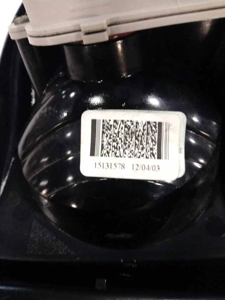 Conjunto de luz trasera izquierda usada se adapta a: Chevrolet Trailblazer 2003 ext izquierda grado A Foto 3 de 4