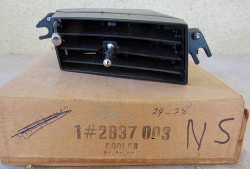 1967 1968 Chrysler NOS MOPAR Air Conditioning Dash Vent Cooler Assembly - Bild 1 von 4