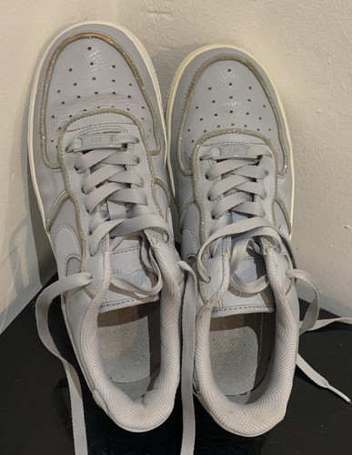 Nike Air Force 1 Low Glitter Wolf Grey Trainers Womens Size UK 4.5 AT0073-002 - Picture 6 of 10