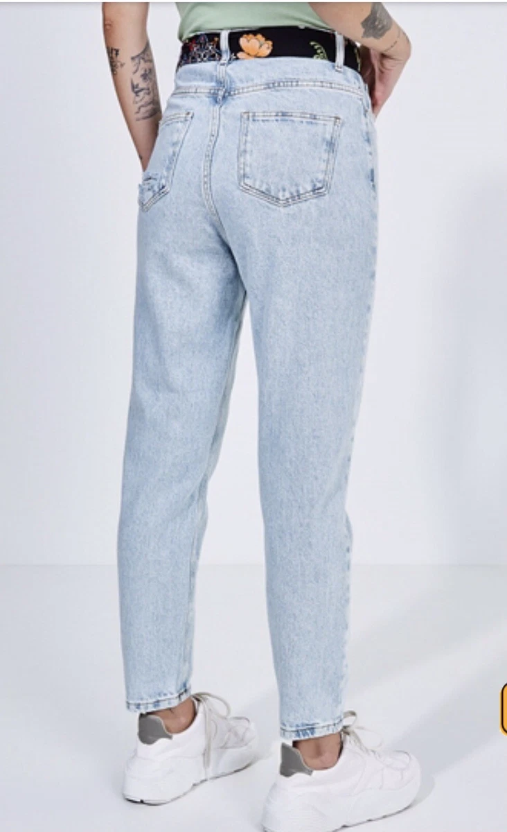Mom jeans youcom 2025