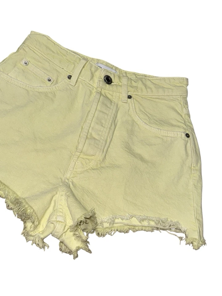 Pantalones Cortos ZARA Para Mujer Talla 4 Amarillo Mantequilla Jean Denim Botón Mosca Algodón Foto 4 de 4