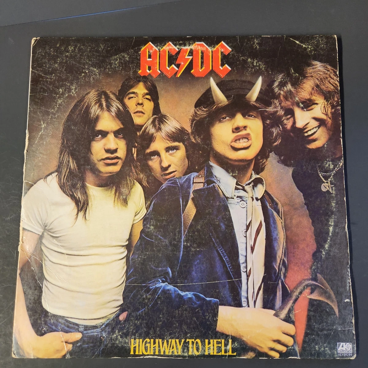 AC/DC HIGHWAY TO HELL レコード　国内盤オリジナル　帯なし HIGHWAY TO HELL 地獄のハイウェイ 国内盤LPAC⁄DC AC⁄DC 公式通販