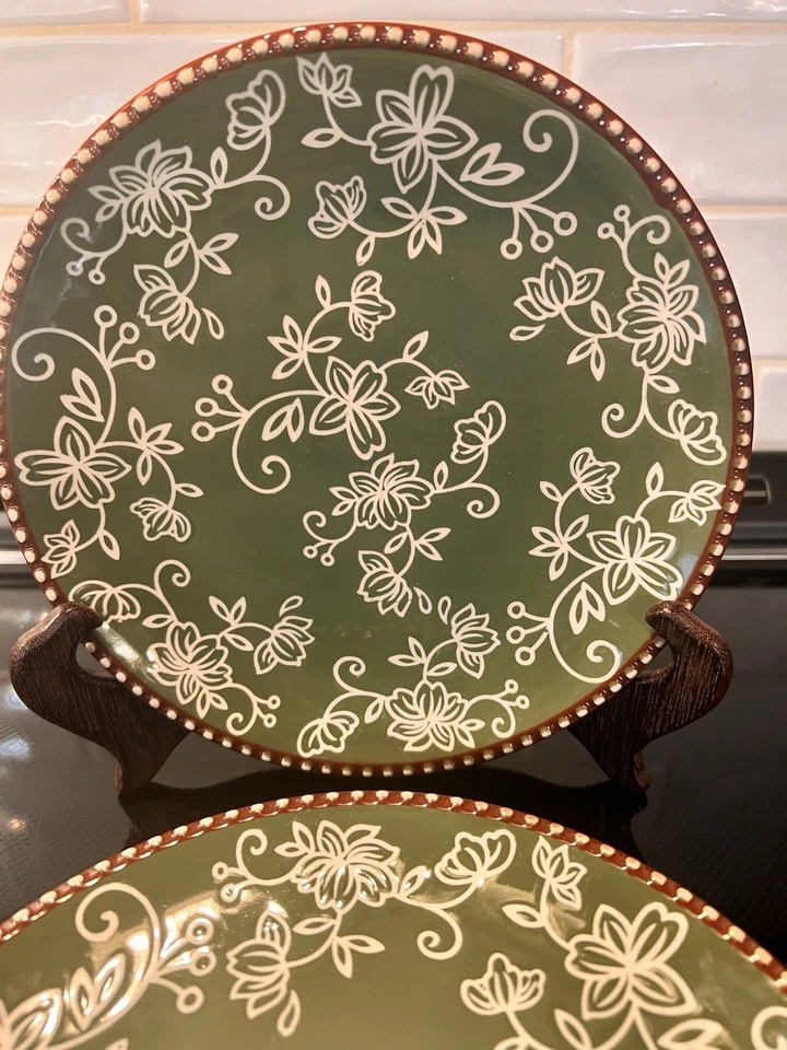 TEMPTATIONS By TARA Green Floral Lace White 8" Salad Plates- Set of 4 - Image 3 of 4