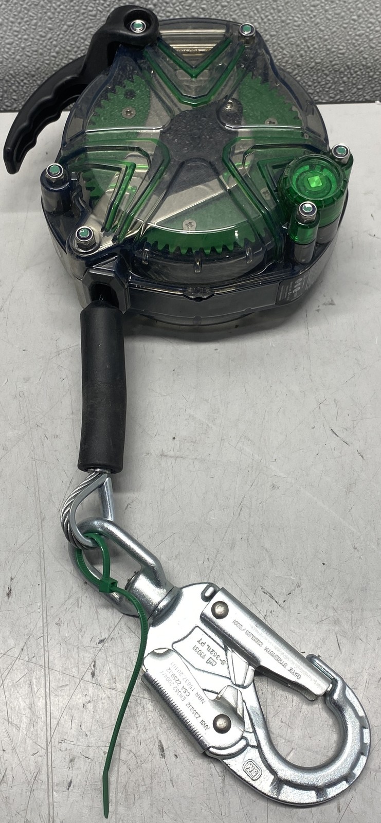 MSA Safety Self Retracting Lifeline 20FT 310Lb Weight Capacity PN: 63206-00A