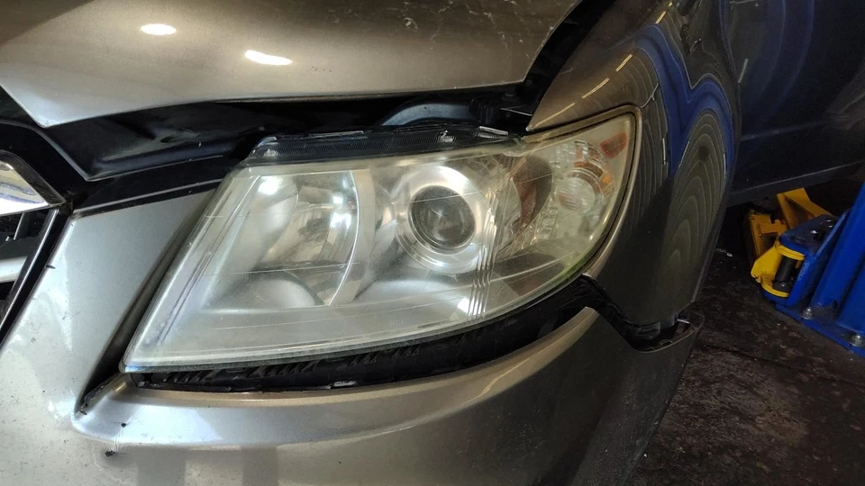 TRIBECA   2008 Glove Box 1056660 Foto 3 de 4