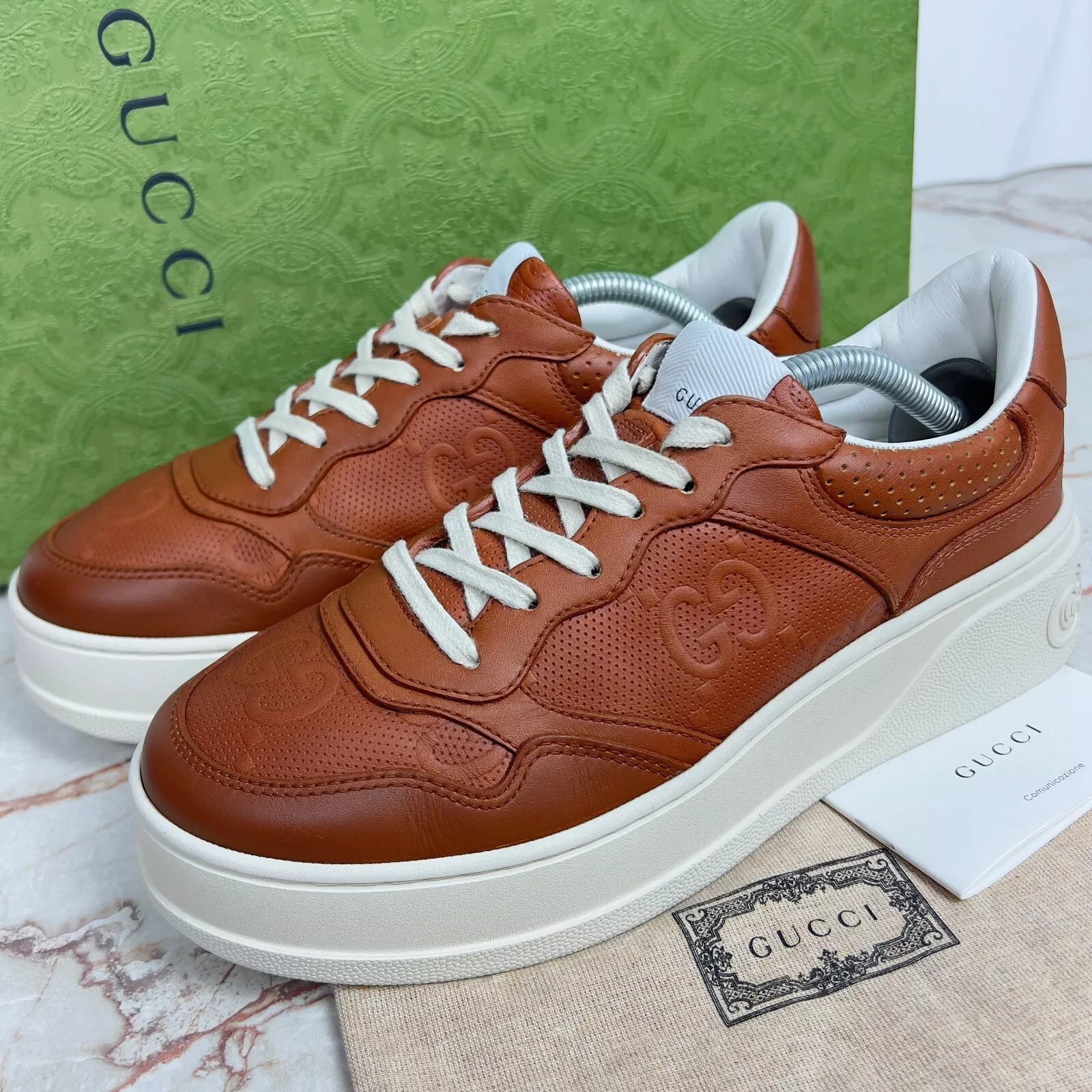 Baskets Gucci Chunky GG logo cuir marron 4,5 G ou 8,5 US ou 38,