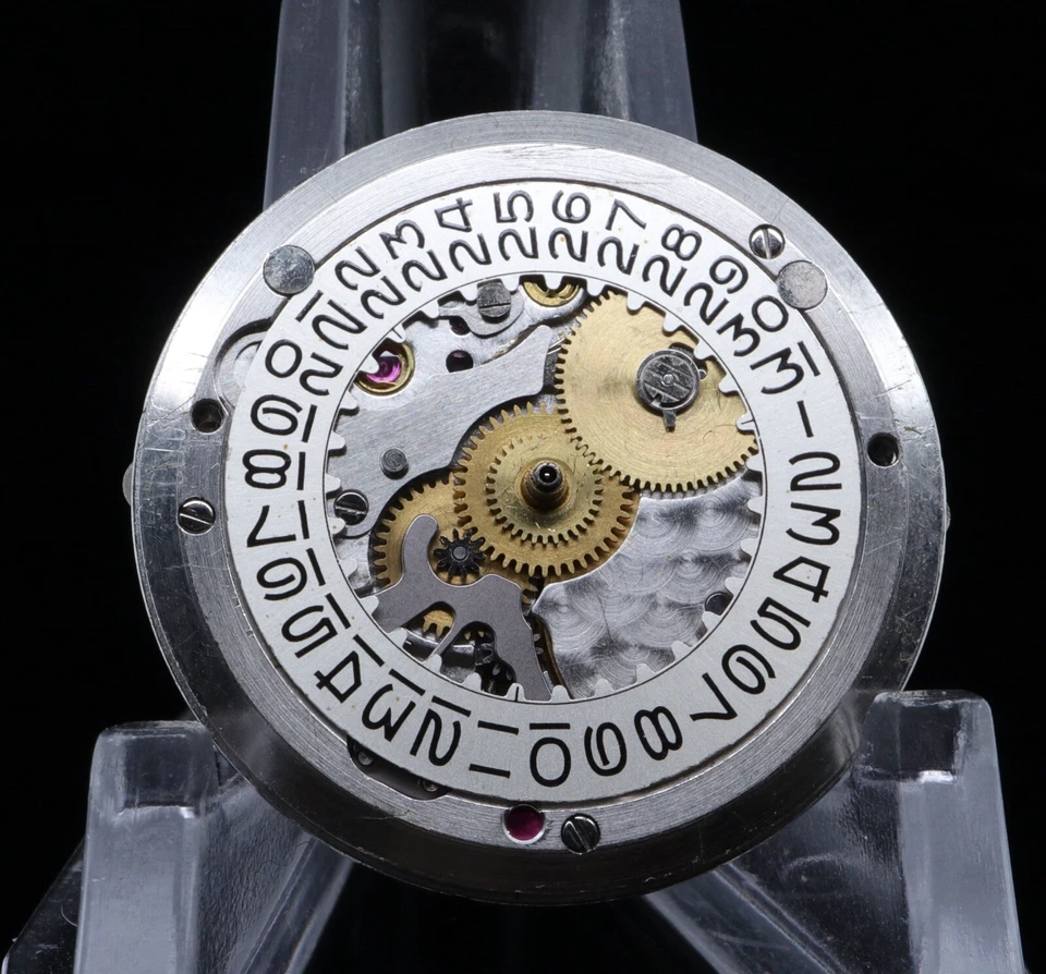Vintage Rolex Submariner 1570 Movement Early Non Hacking- Watchmaker Estate Find - Image 2 of 4