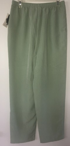 NEW w/tags - Women’s - Classic Pants - Sz M - Average Length -Light Green - Soft - Picture 3 of 3