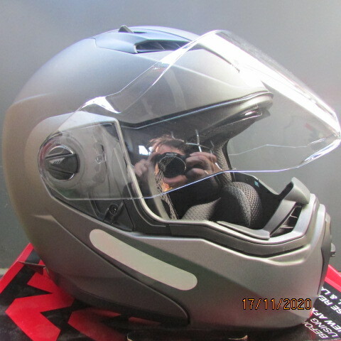 Casque moto AFX FX111 noir mat en taille L pour motard sur route