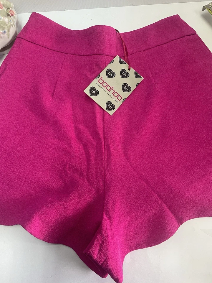 Booho Casual Or Glam Dress Shorts New With Tags Size 8 Small Microfibre Pink. - Image 3 of 4