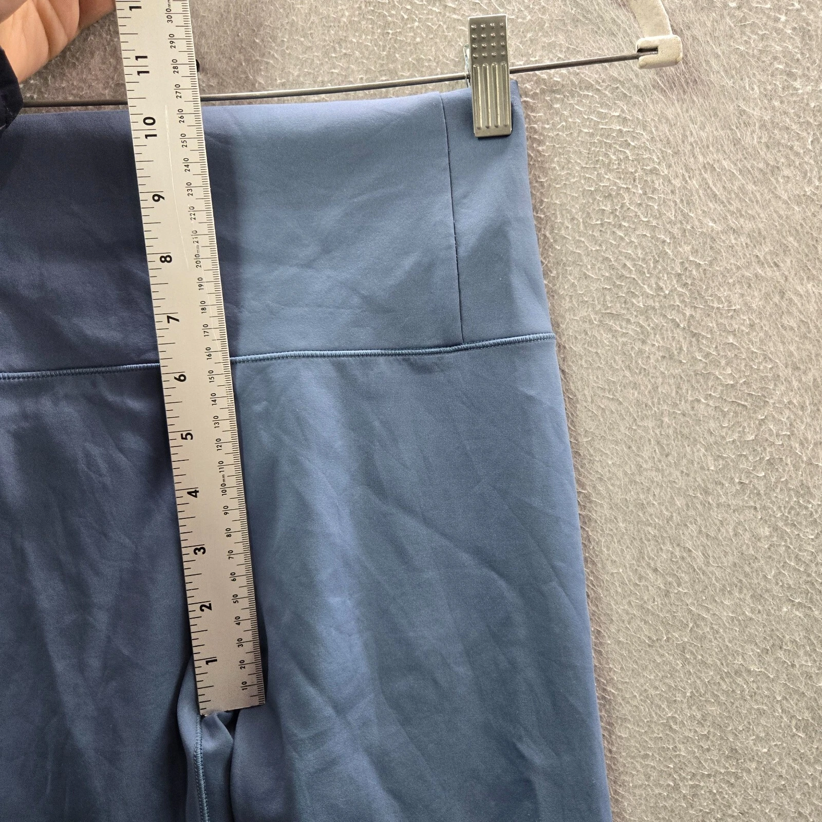 vuori activewear evolve legging yoga pants