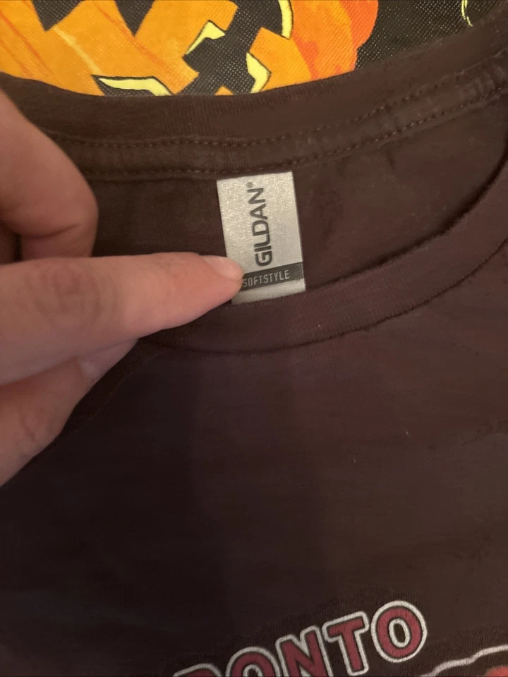 Camiseta Toronto Raptors 2019 NBA Champions talla grande Gildan Foto 3 de 4