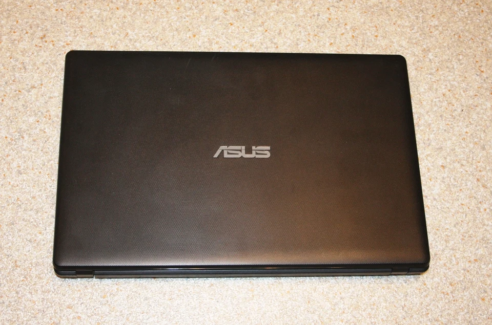 Asus Ultrabook X551C Windows 11 Pro 15,6″ HDD-500GB DDR3-4GB - Bild 3 von 4