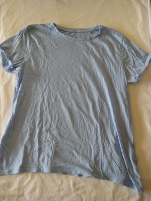 FSBN Sister T-shirt hellblau Gr. S Kurzarm Baumwolle unten ausgestellt
