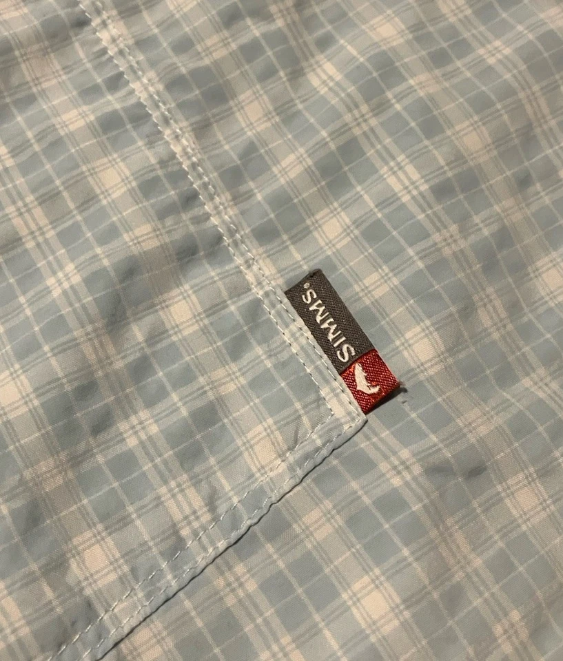 Simms Fishing Shirt Size XL Blue Plaid Short Sleeve Pockets Lightweight - Image 2 of 4