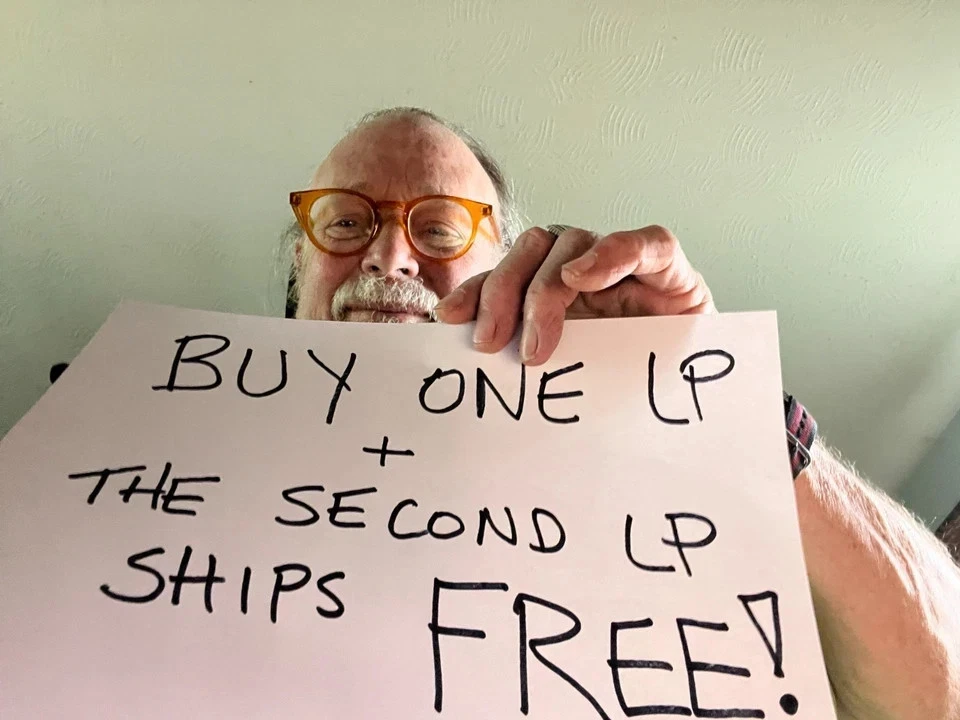 NANCY GRIFFITH THERE'S A LIGHT BEYOND THE WOODS ORIG VINYL  1986 LP VG++/VG++ - Image 2 of 3