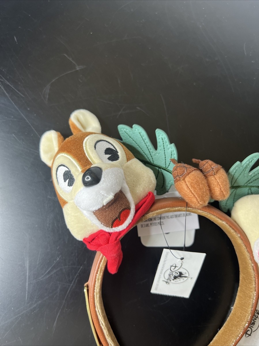 Disney Loungefly Fort Wilderness Resort Chip & Dale Holiday