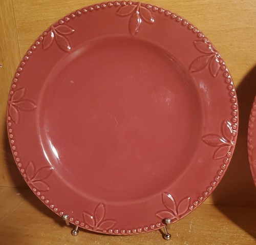 Signature SORRENTO BEAUJOLAIS Dinner plate set of 2, 11 3/8", Red, New, NWT - Picture 4 of 8