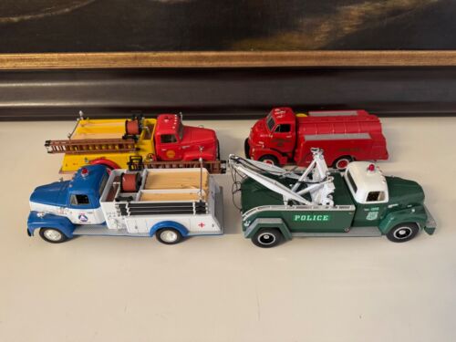 First Gear Lot Fire Engine Tow Truck International 1:34 Parts Kitbash