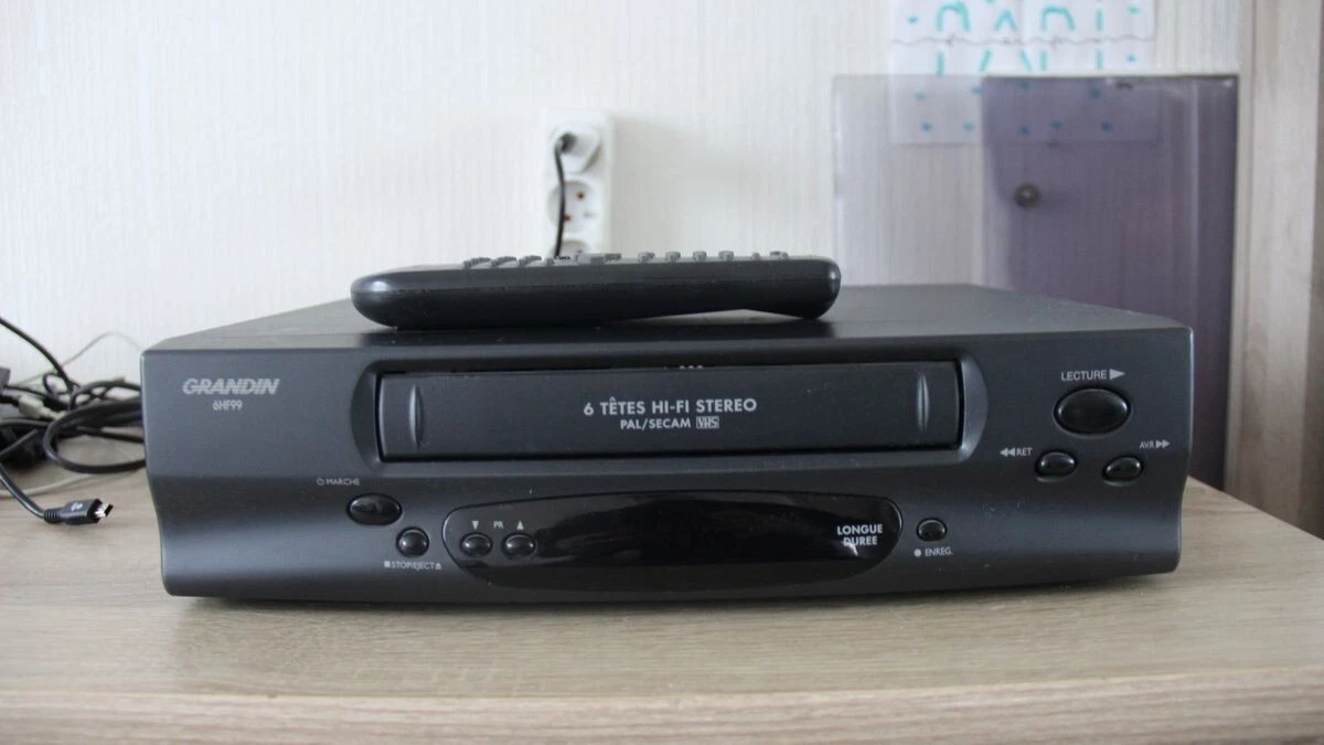 Magnétoscope Philips VS-G470SEG 4 Têtes Avec Télécommande - Occasion