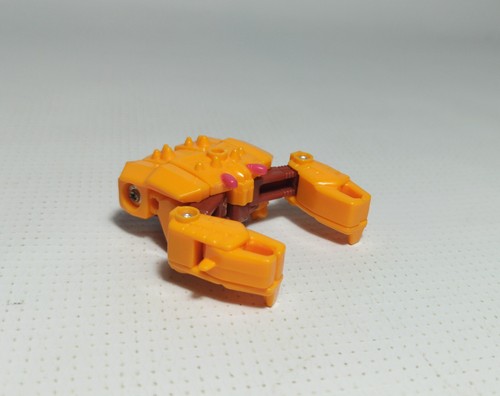 HASBRO TRANSFORMERS 1989 G1 PRETENDERS AUTOBOT OCTOPUNCH ROBOT FIGURE - Picture 4 of 17