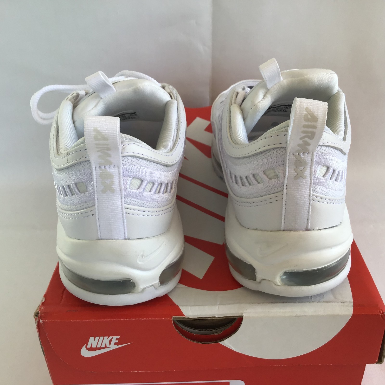 NIB NIKE AIR MAX 97 UL 17 SI SI SI KINETIC WHITE GUM AO2326 100 WOMENS 180 e83923 NIB NIKE AIR MAX 97 UL 17 SI SI SI KINETIC WHITE GUM AO2326 100 WOMENS 180 e83923