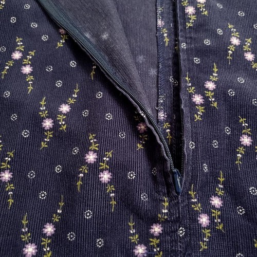 GAP Vintage Girls Corduroy Jumper Dress XL Navy Floral Cotton Pockets Sleeveless - Picture 9 of 12