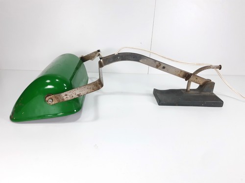 Vintage 1930s Austrian Green Enamel Bank Lamp From Astral - Picture 6 of 14