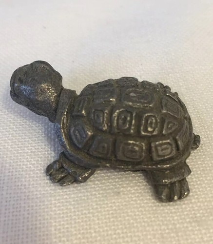 Lot of 4 Vtg Pewter Animal Figurines Unmarked Mouse, Frog, Turtle & Lion - Picture 5 of 11