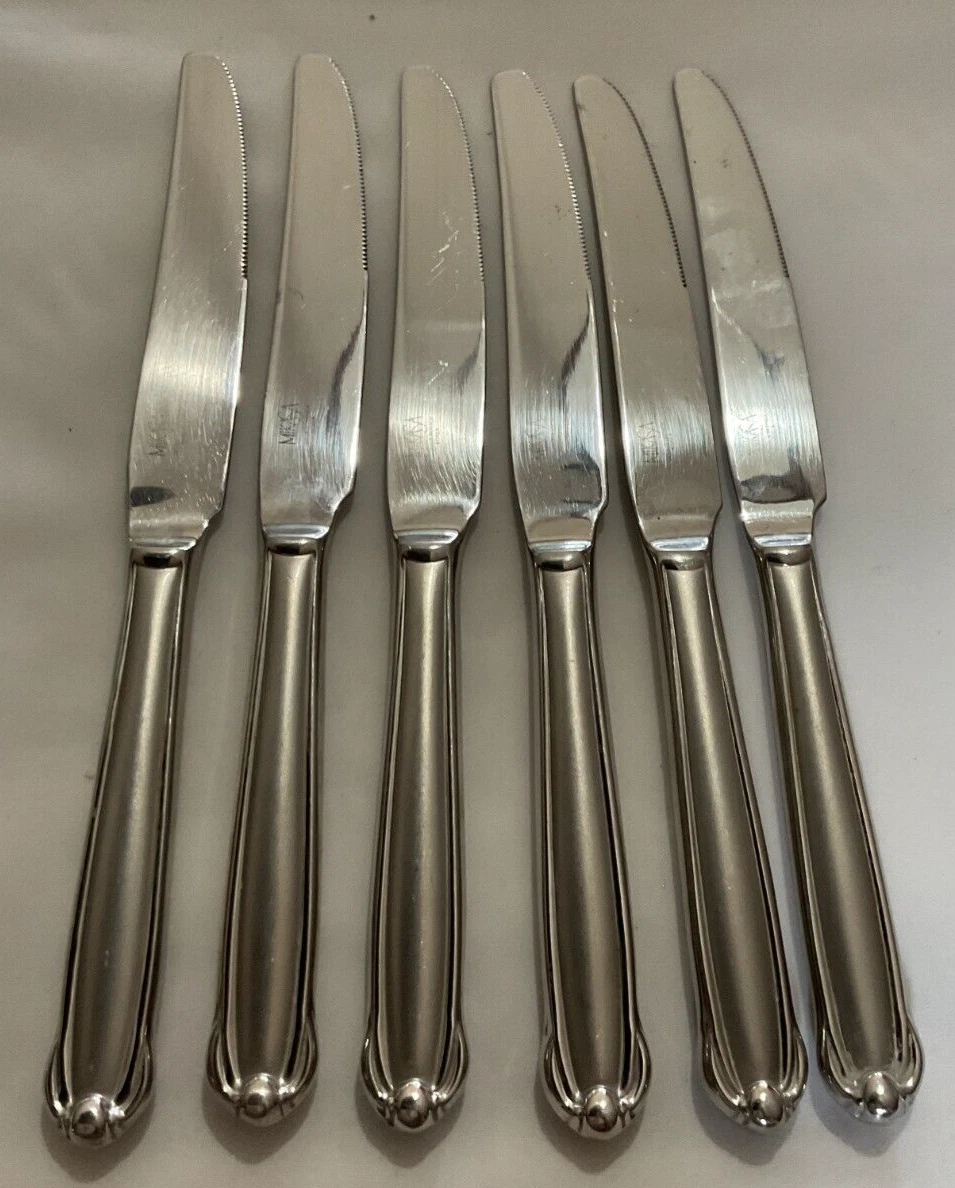Mikasa Classico Satin (Stainless) Steak Knife Individual Hollow Serrate HC