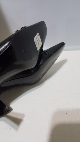 Bomba de tacón de gatito Pancaldi cuero negro con arco pequeño 5B Usada en excelente condición - Imagen 4 de 5