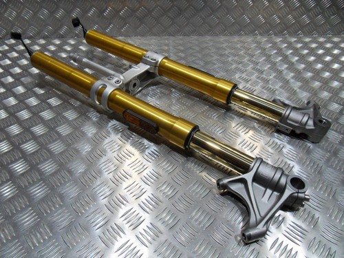 Patas de horquilla delanteras y yugo OEM Triumph SPEED TRIPLE 1200 RR TRS OHLINS 2022 a 2023 - Imagen 3 de 24