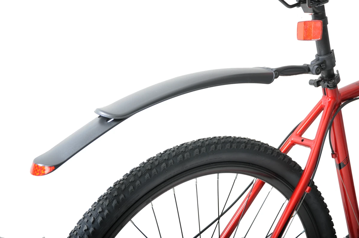 Downtube fender outlet