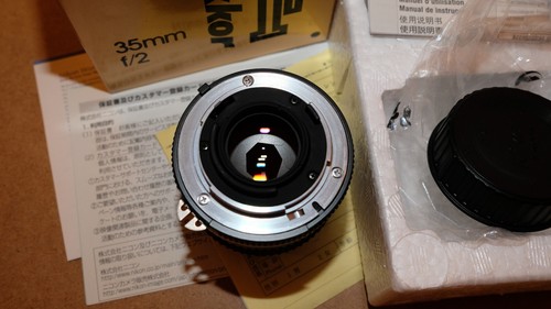 Nikon Nikkor 35mm f2 ai-s SIC version Late S/N 332470 - Picture 9 of 15