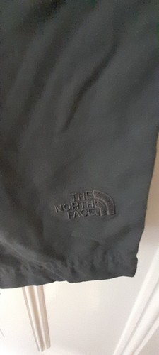 The North Face shorts mens 28w grey regular fit - Picture 3 of 4
