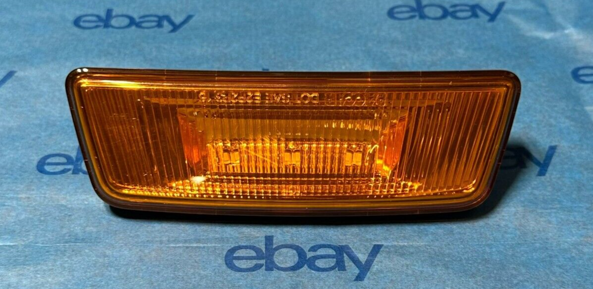 P54-6146 Genuine Paccar Side Turn Indicator Lamp LED OEM - New | eBay