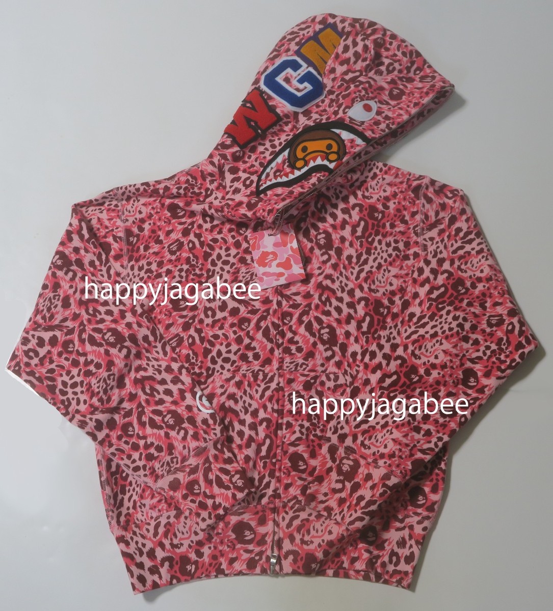 A BATHNIG APE Ladies' WILDLEOPARD PATTERN MILO SHARK FULL