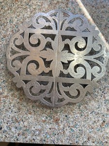 EK&S silverplate expandable trivet with wheels-france