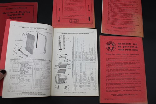 Lote de 5 manuales de tractor cosechadora internacional de stock antiguo - Imagen 9 de 13