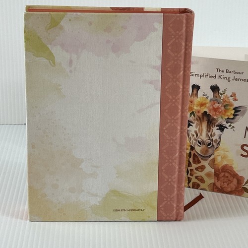 My BIBLE SKJV for Girls Barbour Floral Giraffe Coral HB 2023 NEW Red Letter Maps - Picture 4 of 15
