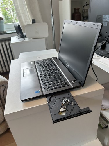 Ordinateur portable TERRA Mobile 1529H Intel Core i5 4210M 2x 2,60 GHz 120 Go 8 15 pouces - Photo 3/13