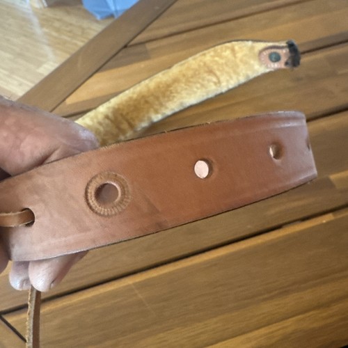 COBRA BIANCHI COBRA #70 WHITE STITCHED TOOLED SHEEP BACKED LEATHER RIFLE SLING - Picture 6 of 22