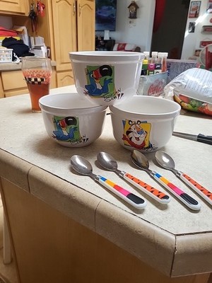 Kellogg Cereal Character Bowls Set Original 2001 White Advertising