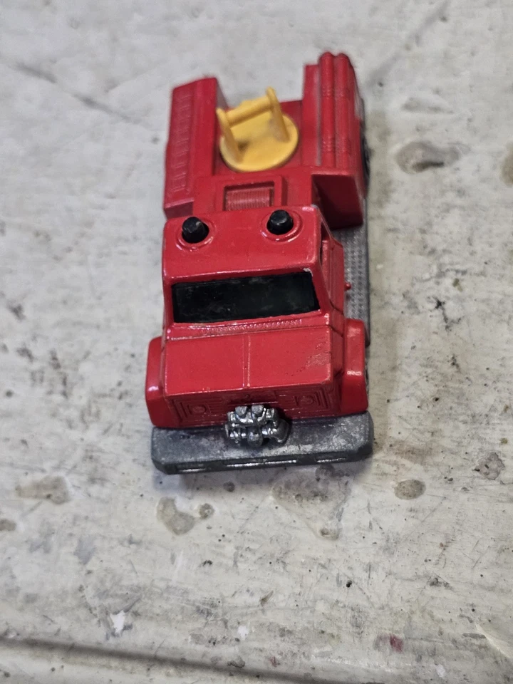 VTG 1977 Lesney Matchbox Superfast No 13 Snorkel Fire Engine Truck  England - Image 2 of 4